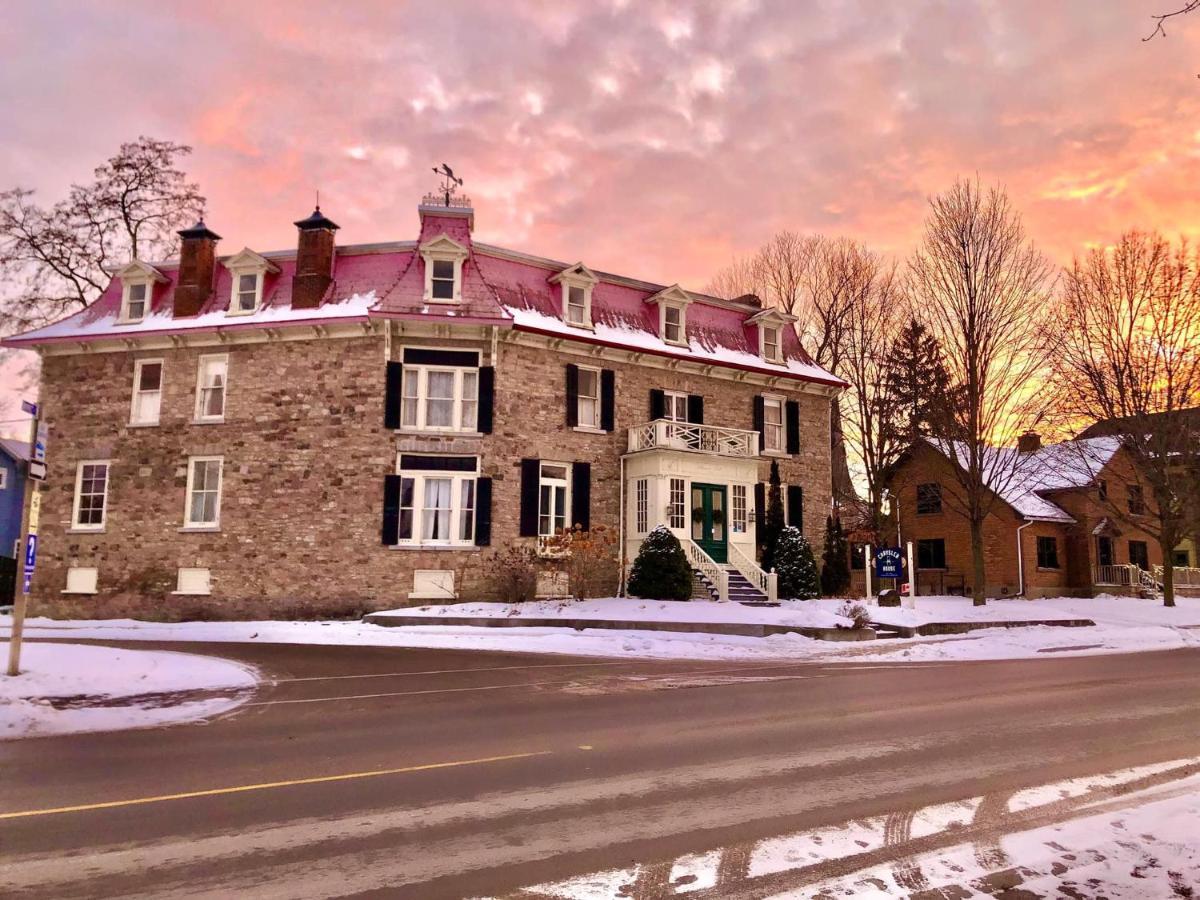 Chrysler House Bed & Breakfast Gananoque Exterior foto